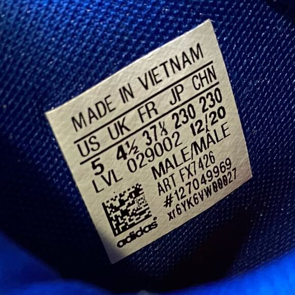 2021 D.O.N. Issue #2 'Kumu Clouds & Dragon'
Adidas US Mens 5 EUC Worn 1x - Picture 14 of 16